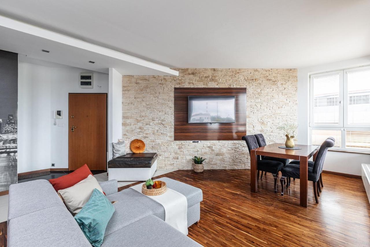 Superapart Konstancinska 2 Apartment Warsaw Exterior photo