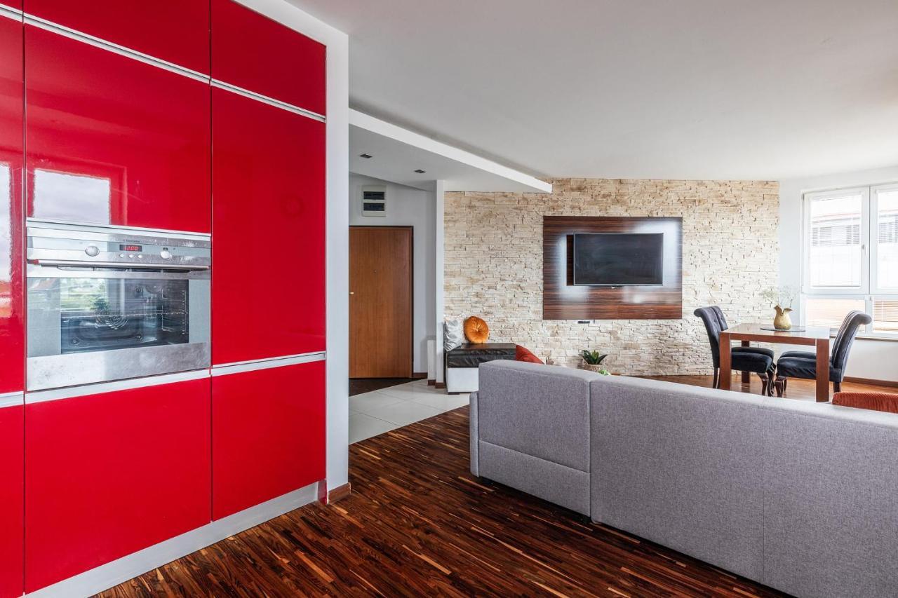 Superapart Konstancinska 2 Apartment Warsaw Exterior photo