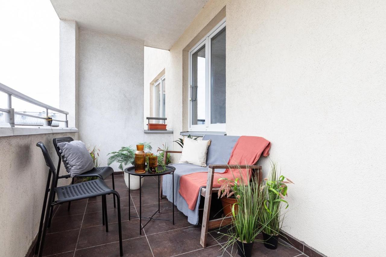 Superapart Konstancinska 2 Apartment Warsaw Exterior photo